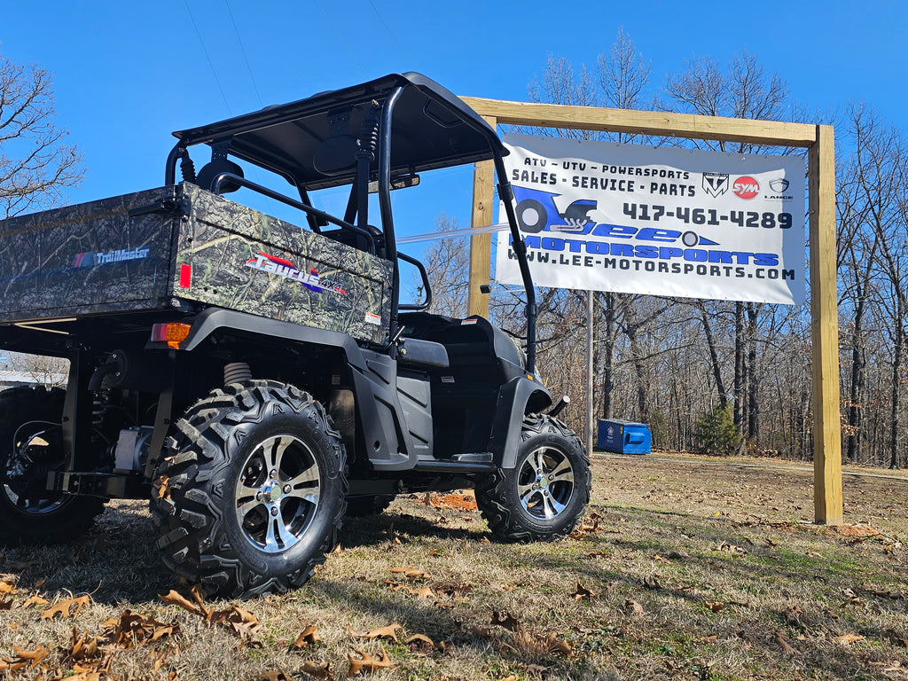 Taurus 450 4x4 UTV with a high-capacity dump bed and independent suspension, perfect for rugged terrains around Joplin, MO