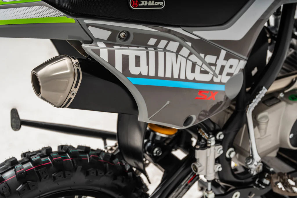 Trailmaster SX125 Dirt Bike – 124cc 4-Speed Manual | Lightweight Power | In Stock at Lee Motorsports!