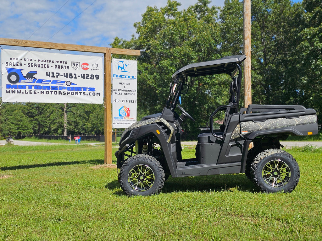 Trailmaster Panther 550 UTV: 34HP, 4WD, Heavy-Duty Suspension, EFI, Large Body, High-Low Auto Transmission