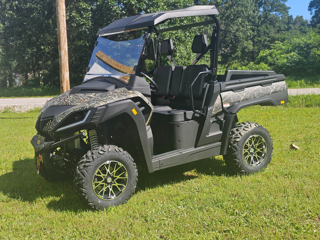 Trailmaster Panther 550 UTV: 34HP, 4WD, Heavy-Duty Suspension, EFI, Large Body, High-Low Auto Transmission