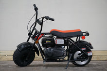 Load image into Gallery viewer, Trailmaster Storm 200 Mini Bike Blast From the Past, Quailty Engine, Welded Frame, Disk Brake- Off Road Only - Lee Motorsports